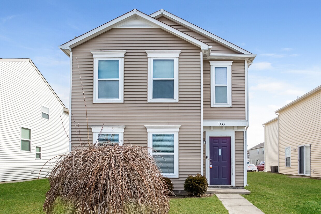 Foto principal - 2333 Bristol Dr