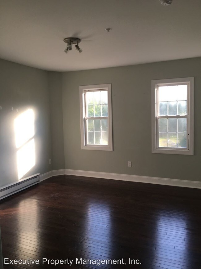 Building Photo - 1445 Skippack Pike