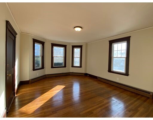 Building Photo - 29 Broadway