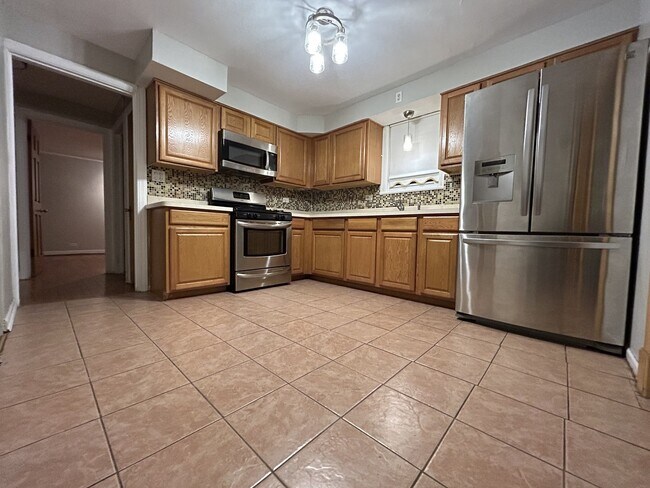 Foto del edificio - 1636 N 75th Ave