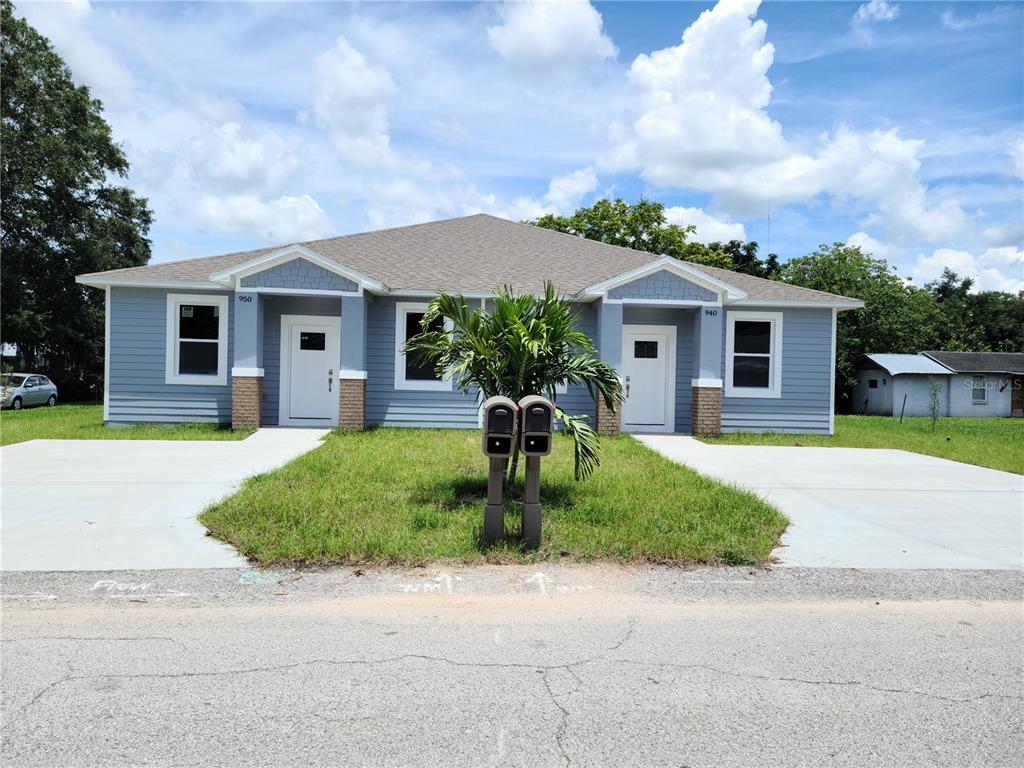 Foto principal - 950 Baker Ave
