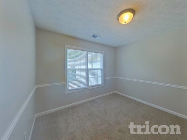 Building Photo - 1014 Bay Ridge Dr