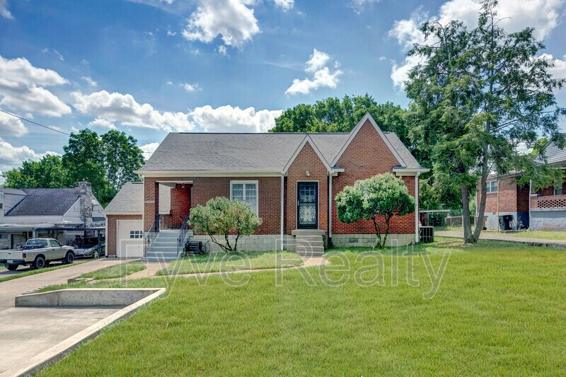 Primary Photo - 1804 Hailey Ave