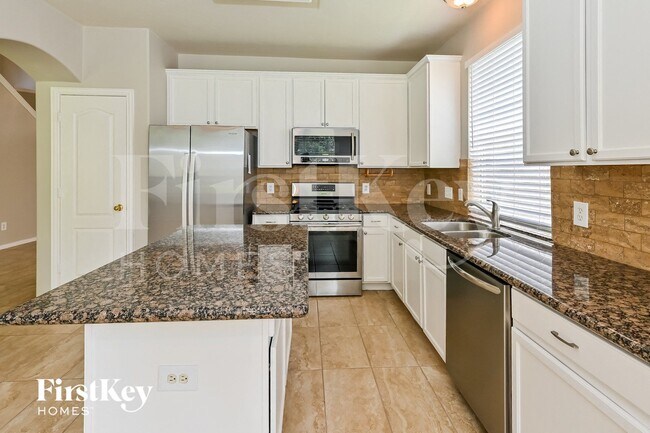 Foto del edificio - 14103 White Oak Gardens Dr