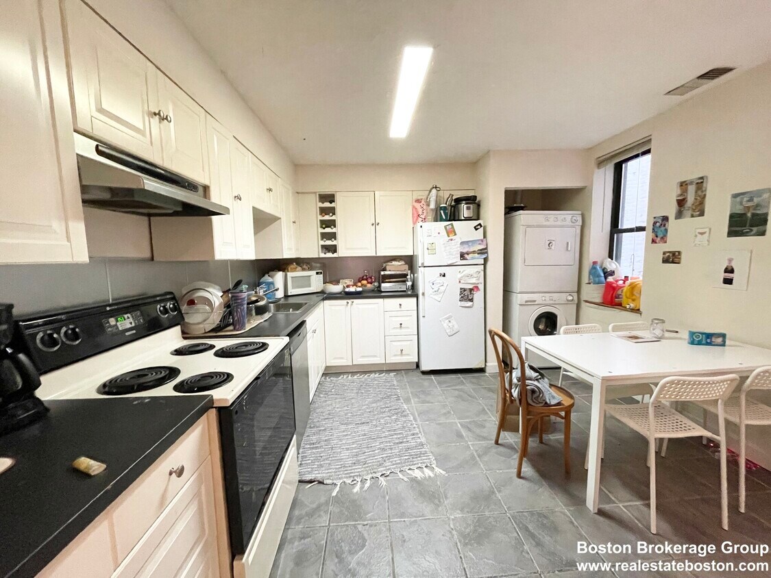 71 Gainsborough St Unit 101, Boston, MA 02115 Condo for Rent in