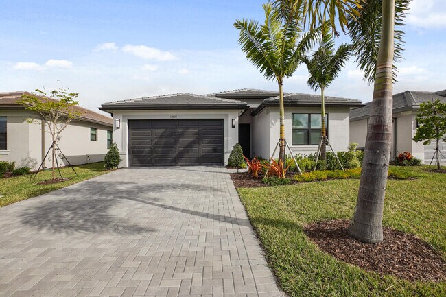 Foto del edificio - 12535 SW Blue Mangrove Pkwy