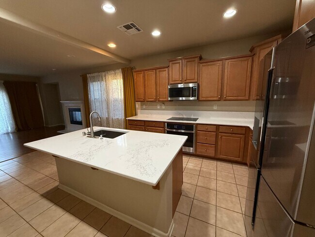 Foto del edificio - 3819 Kaweah St