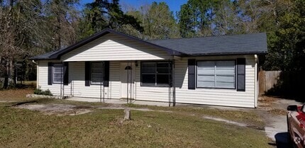Building Photo - 650 Fleming Rd