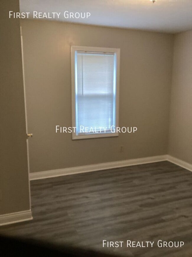 Foto del edificio - 7260 Mentz Rd