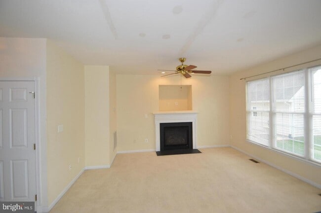 Building Photo - 42555 Pelican Dr
