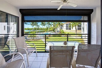 Building Photo - 226 3rd St