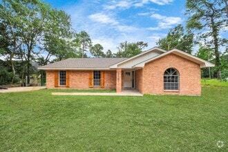 Building Photo - 11811 Campos Dr
