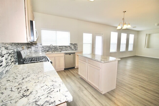 Building Photo - 3226 Fountain Hills Dr