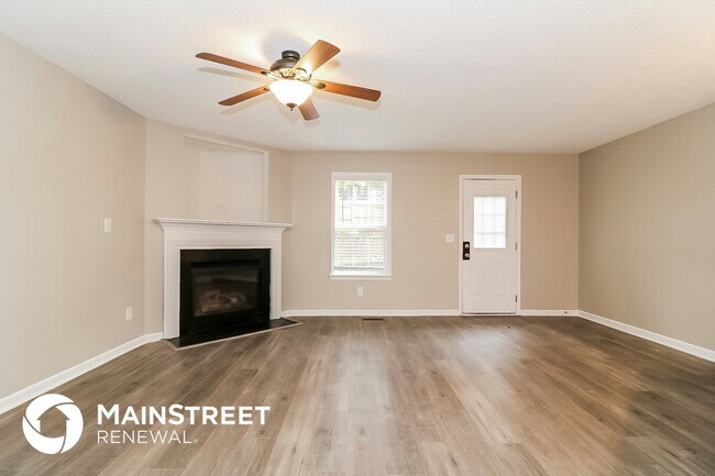 Foto del edificio - 320 Arbor Greene Dr