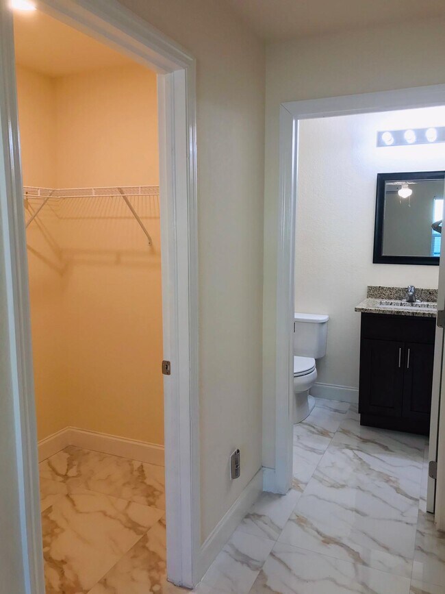 6032 Acorn Cir Unit One Bedroom Apartment, Labelle, FL 33935