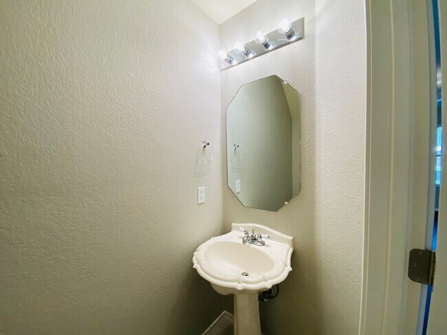 Foto del edificio - Great Home in Willow Run!