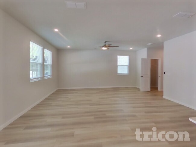 Foto del edificio - 14934 Macadamia Ln