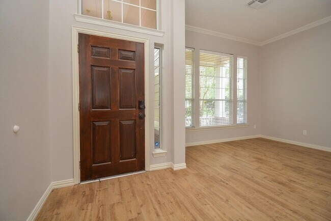 Foto del edificio - 4007 Gazebo Ln