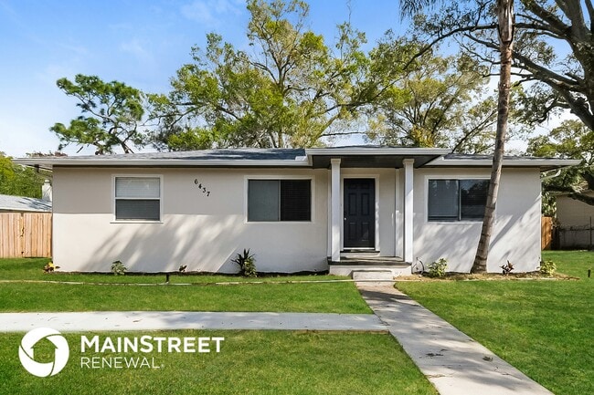 Building Photo - 6437 30th Way N