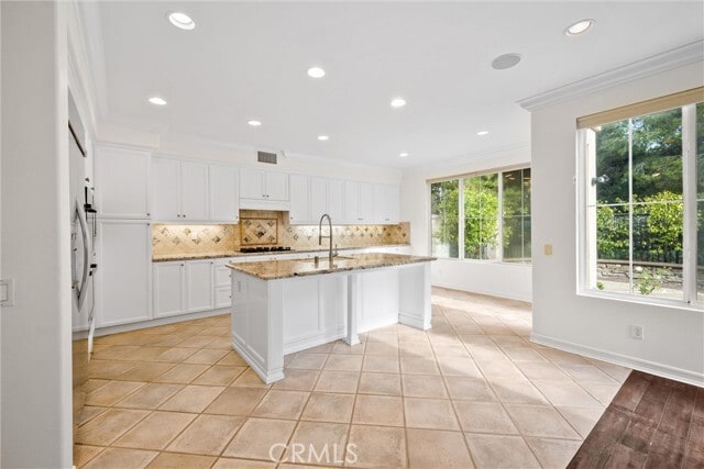 Building Photo - 1448 Sea Ridge Dr