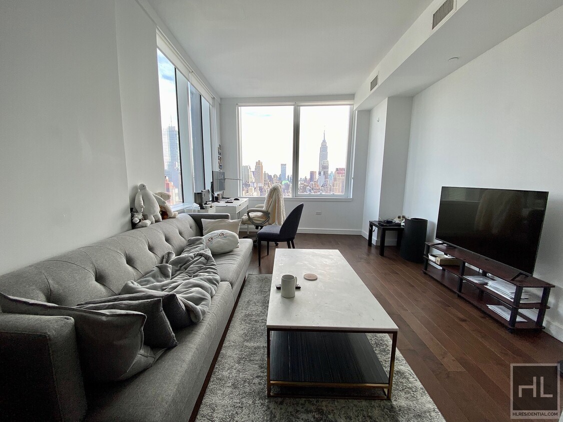 Foto principal - WEST 36 STREET