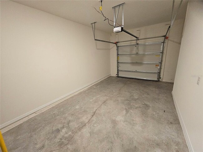Foto del edificio - 4577 Small Creek Rd