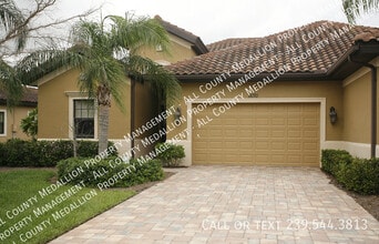 Building Photo - 11070 Esteban Dr