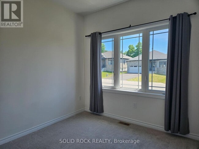 Building Photo - 98 Adley Dr