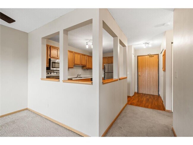 Foto del edificio - 720 3rd Ave NE