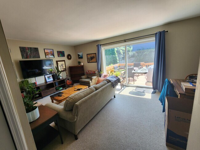 Foto del edificio - 2754 Page Ave