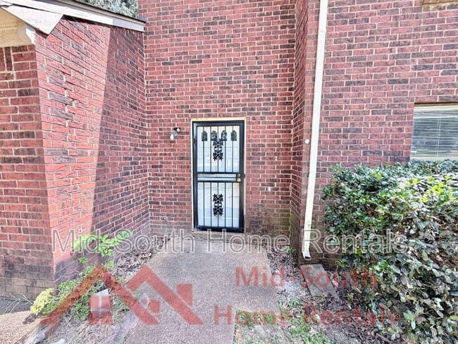 Foto del edificio - 6007 Hickory Cove
