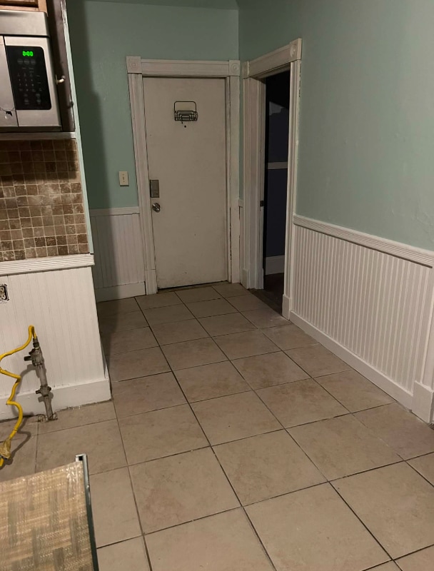 Building Photo - 158 Windham Rd