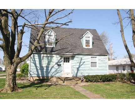 1624 12th St - EIU Student Housing #5