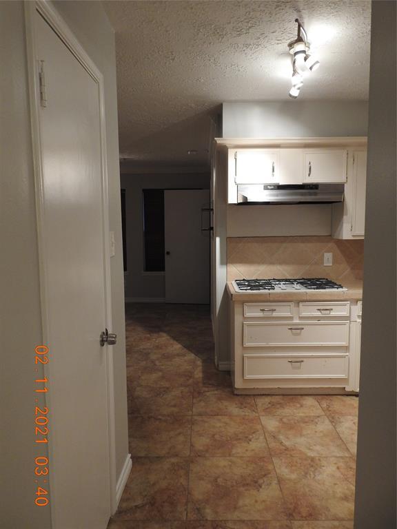 Building Photo - 811 Park Wind Dr