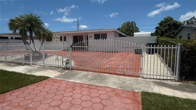 Building Photo - 11822 SW 185th Terrace