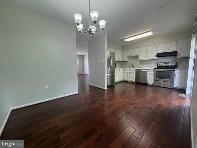 Building Photo - 14634 Stone Range Dr