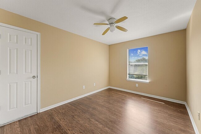 Building Photo - 6326 Nullarbor Ct