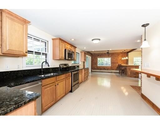 Foto del edificio - 31 Skyfields Dr