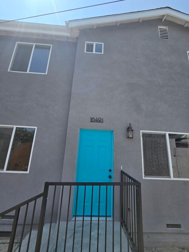 Foto principal - 1647 E 53rd St