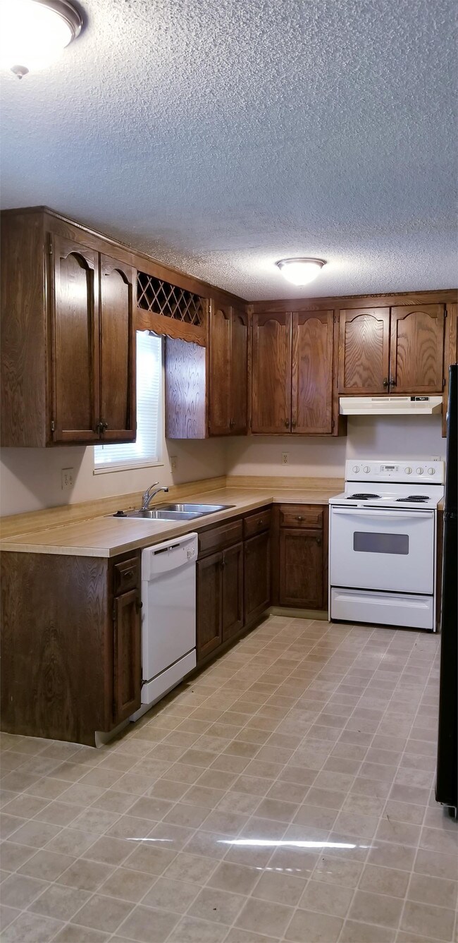 Foto del edificio - 10027 E 67th St