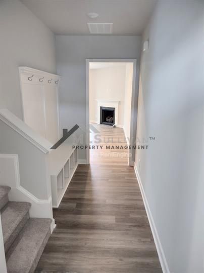 Foto del edificio - 127 McDowell Ln