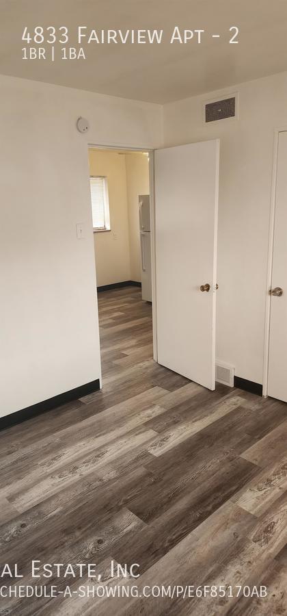 Foto del edificio - 4833 Fairview Ave