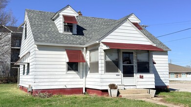 Building Photo - 3022 Ferry St