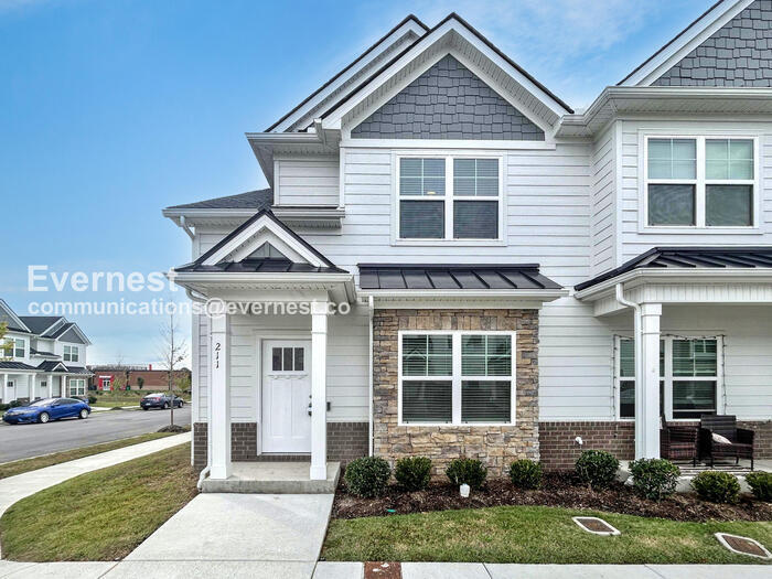 Primary Photo - 211 Ansley Wy