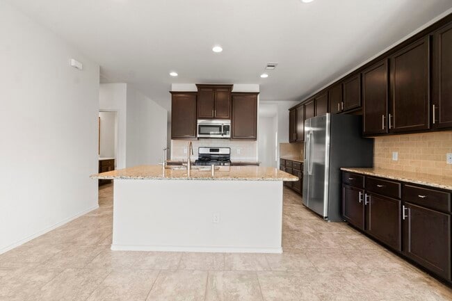 Building Photo - 106 Meadow Mill Dr
