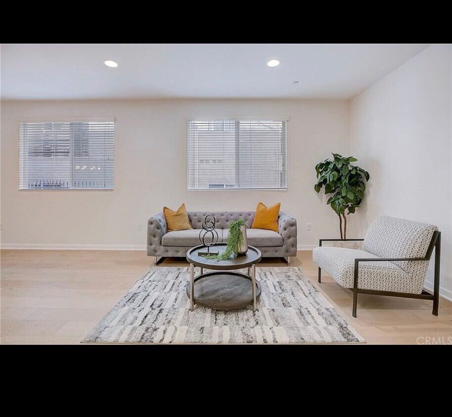 Cheerful Luxurious Townhouse! - 11912 Laurelwood Dr