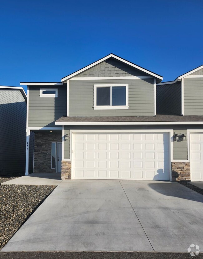 Building Photo - 432 Bedrock Loop
