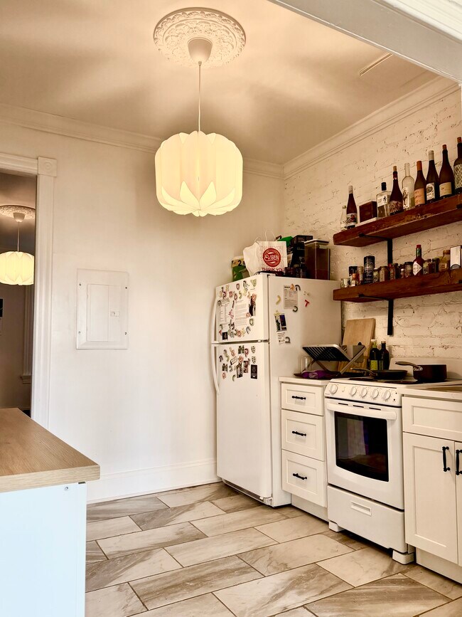 Foto del edificio - 2700 Saint Paul St