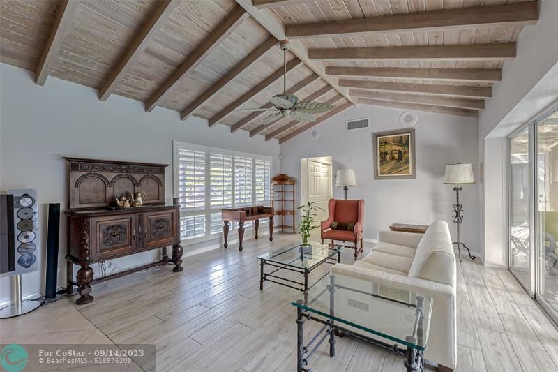 Foto principal - 2220 NE 32nd St