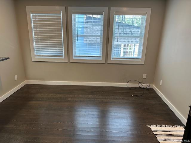 Foto del edificio - 377 Fort Salonga Rd